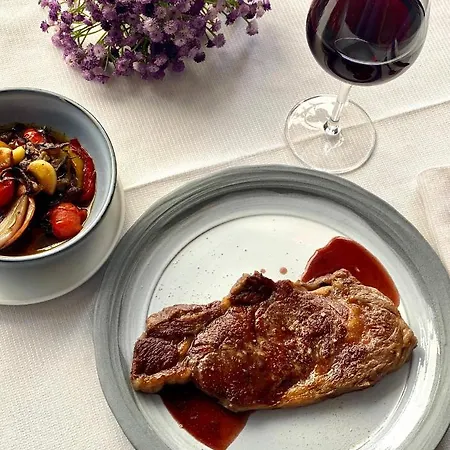 Negrecoste Hôtel&spa Hotel 4*
